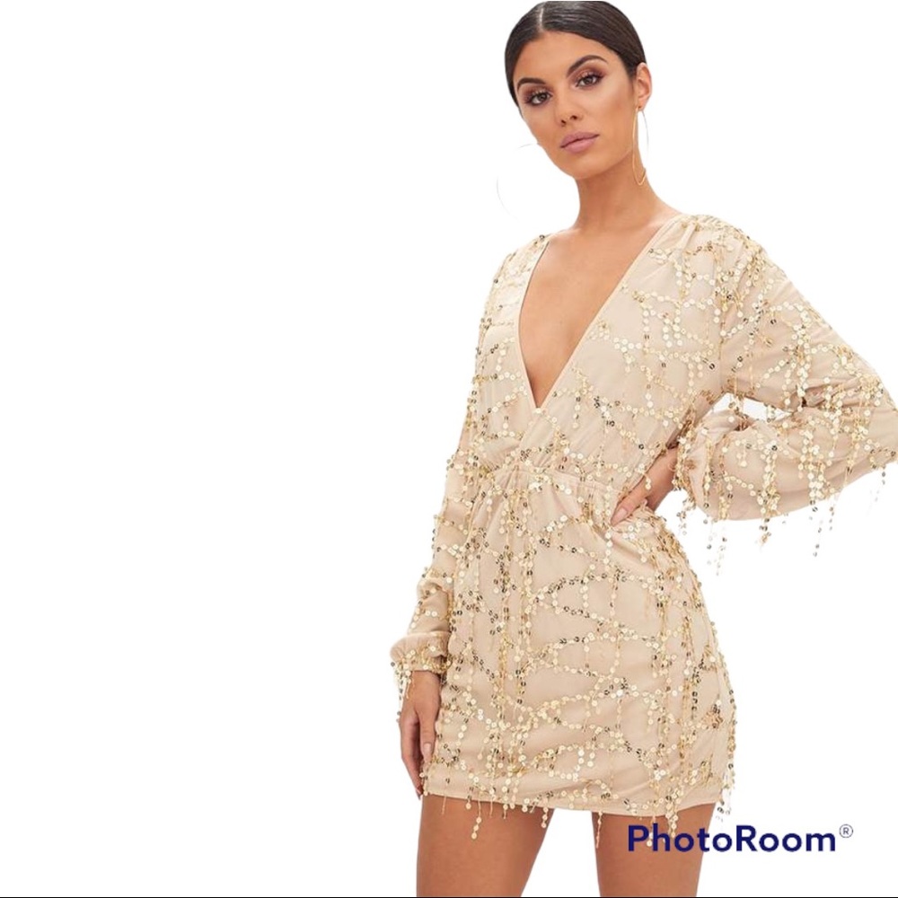Pretty Little Thing Sequin Long Sleeve Dress